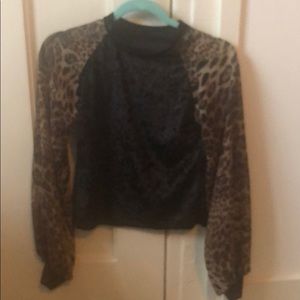 Long sleeve velvet top with leopard sleeves